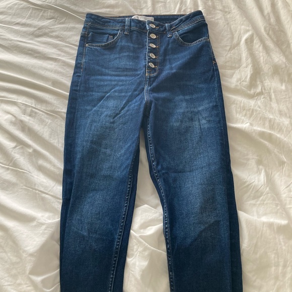 Zara Skinny Jeans - Picture 1 of 6